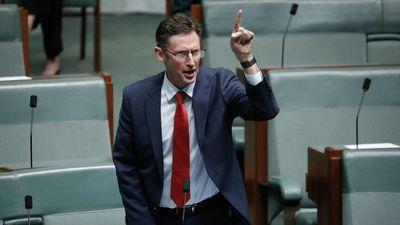 Labor MP Stephen Jones calls for Religious Discrimination Bill to not be rushed through parliament