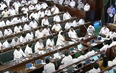 Tamil Nadu Assembly re-adopts Bill against NEET