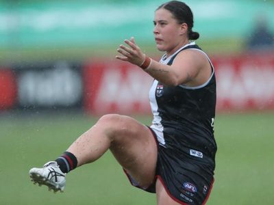 Eagles hold firm to pip Saints in AFLW