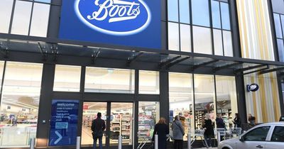 Boots sale: beauty retailer slashes price of five makeup bundlers to £10