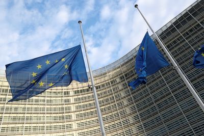 EU notifies Poland it will withhold its EU cash to cover unpaid fines
