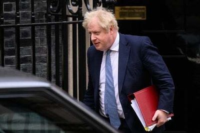 Now take back your Jimmy Savile slur, Boris Johnson warned after Starmer mobbed