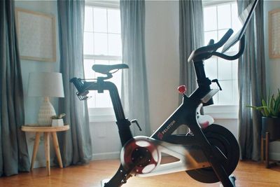 Peloton Ousts CEO and Fires 2,800. Can Apple Save It?