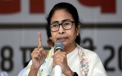 U.P. is a one-on-one fight between SP and BJP: Mamata