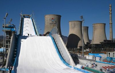 That giant smokestacks at the Beijing Olympics’ big air venue, explained