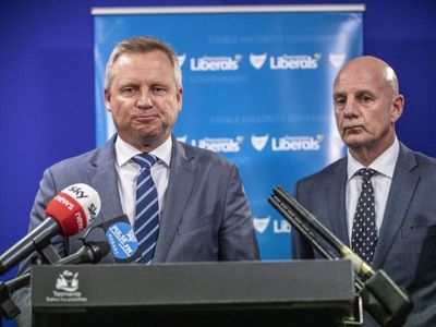 Tas premier brushes off school criticism