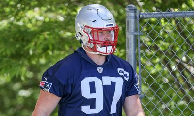 Patriots sign defensive lineman Bill Murray to reserve/future contract