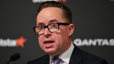 Qantas CEO Alan Joyce stands by Western Australia-North Korea comparison over hard border