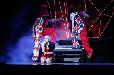 Brit Awards 2022: Anne-Marie speaks out after taking tumble during performance