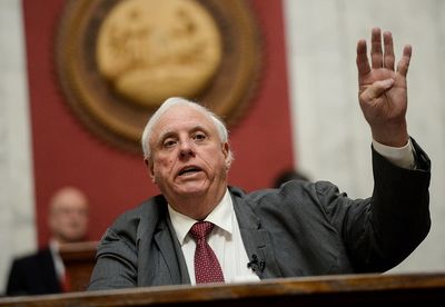 End to nuclear plant ban signed by West Virginia governor