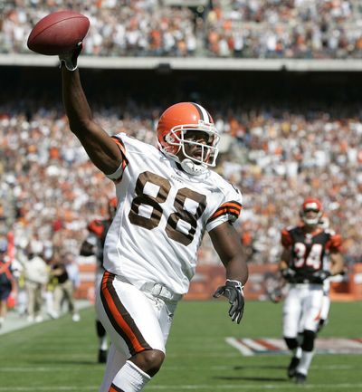 Former Browns WR takes coaching job with Steelers