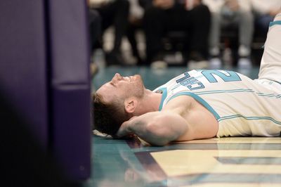 Gordon Hayward out indefinitely with sprained ligaments in left ankle