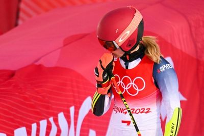 Deja vu as US ski star Shiffrin slides out of Olympic slalom