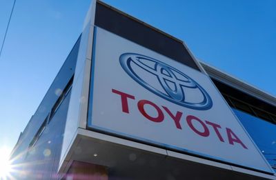 Toyota quarterly net profit beats estimates despite chip shortage