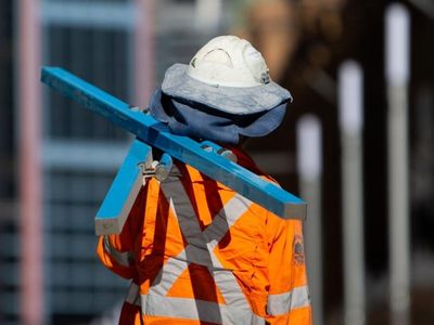 Labourer 'employee, not contractor': court