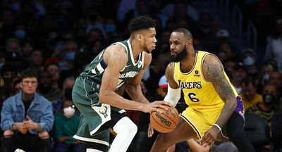 Lakers player grades: L.A. embarrassed at home by Giannis, Bucks