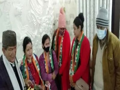 Uttarakhand polls: BJP's Maya Koshyari joins Congress