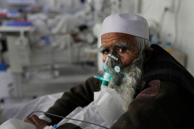 New COVID wave batters Afghanistan's crumbling health care
