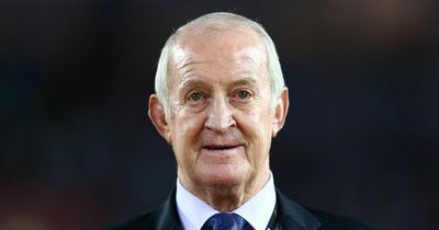 Australian rugby league great Johnny Raper dies aged 82 after dementia battle