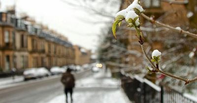 Glasgow issued with Met Office snow showers warning and travel disruption alert