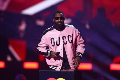 ‘Someone is flying low’: Idris Elba fans baffled by actor’s Brit Awards outfit