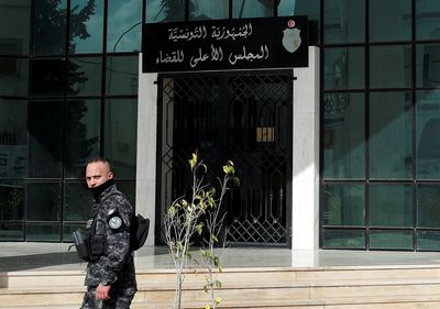 Tunisian judges on strike as fears grow over authoritarian rule