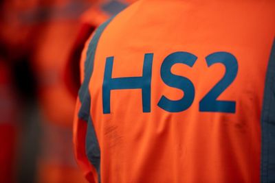 HS2 ramps up work on UK’s longest railway bridge