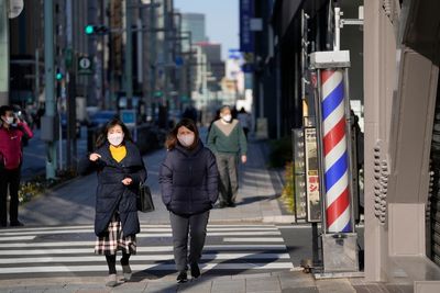 Japan to extend virus measures in Tokyo and other areas