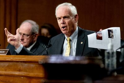 Ron Johnson erupts at Biden’s Holocaust expert who accused him of ‘white supremacy’ over Jan 6