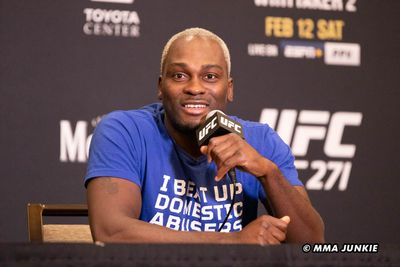 Derek Brunson will wait for title shot with win at UFC 271, plans on two more fights before ‘riding out’