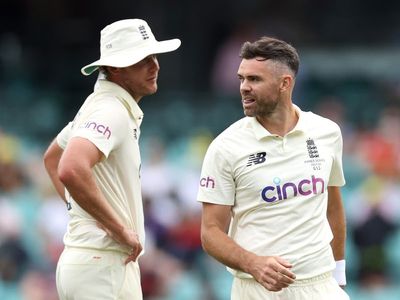 England take chance to glimpse at life without Broad and Anderson