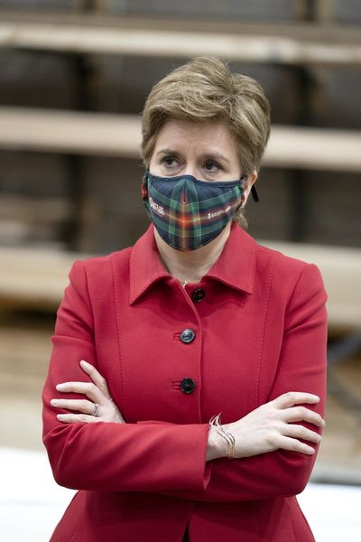 Ministers should ask if they have ‘moral authority’ to lead – Sturgeon
