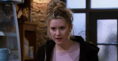 ITV Emmerdale Dawn Taylor's stalker 'unmasked' but fans spot problem