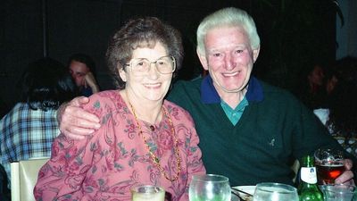 COVID-19 restrictions on NSW hospital visits to be changed after devastated families speak out