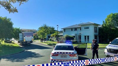 Police seek information about blue ute after burnt body found at Gold Coast home