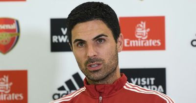 Mikel Arteta aims sly dig at Aubameyang's goalscoring record amid Arsenal transfer prediction