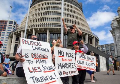 Police arrest convoy protesters at New Zealand's Parliament