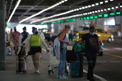 Insurers avoid travellers after heavy Covid losses