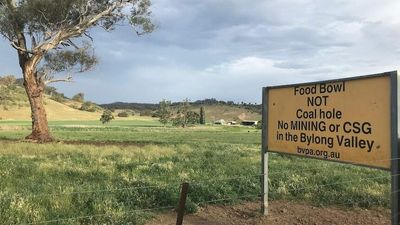 High Court rejects South Korean company's request to appeal Bylong Valley coal mine in NSW