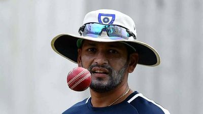 With only 3 league games it will be a challenge: Amol Muzumdar