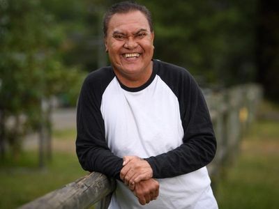 League pioneer Filipaina dies aged 64