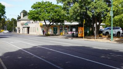 Anthony James Stengewis refused bail over alleged attempted rape of 13-year-old girl at Gilberton bus stop