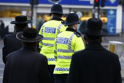 UK anti-Semitic incidents hit record high in 2021, report says
