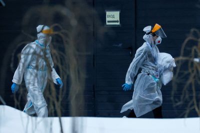 Russia's daily coronavirus cases hit record high