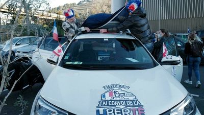 Paris bans French 'Freedom convoys' vaccine pass protests from Friday