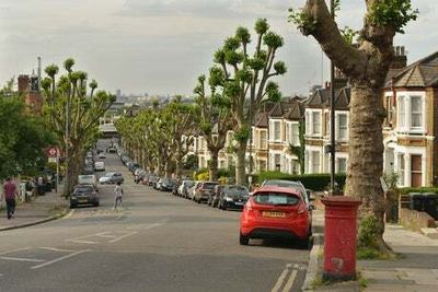 London rents: affordability crisis looms as demand for rentals highest since 1999