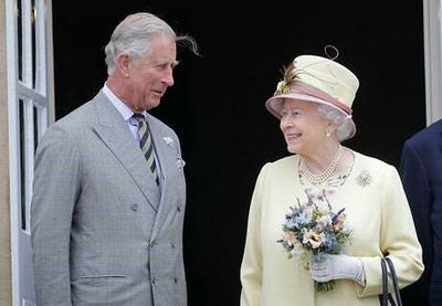 Queen met Prince Charles before he tested positive for Covid