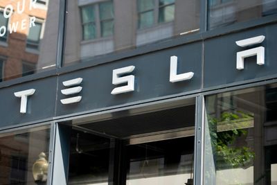 California suit accuses Tesla of racial segregation at factory