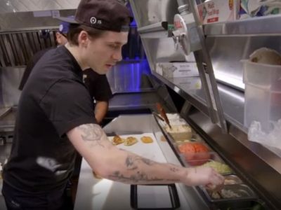 It takes ‘62 professionals’ to create an episode of Brooklyn Beckham’s cooking show, report claims