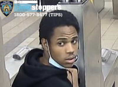 Police hunt for man who attempted to rape woman on New York subway